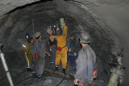 内丘工程爆破中的危险因素分析以及应对工程爆破危险的措施